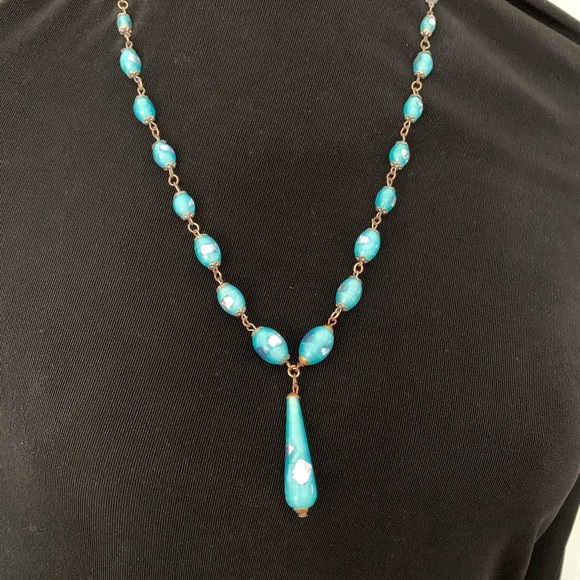 VINTAGE CZECH FOILED BEADED NECKLACE - Picture 2 of 10